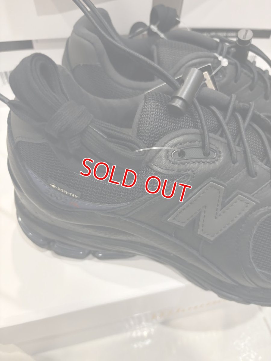 画像2: 250205001  JJJJOUND 2002R 25.5cmD goretex トリプルブラック (2)