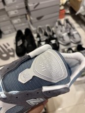 画像2: 250326005　991V2 KITH　28.5cmD (2)